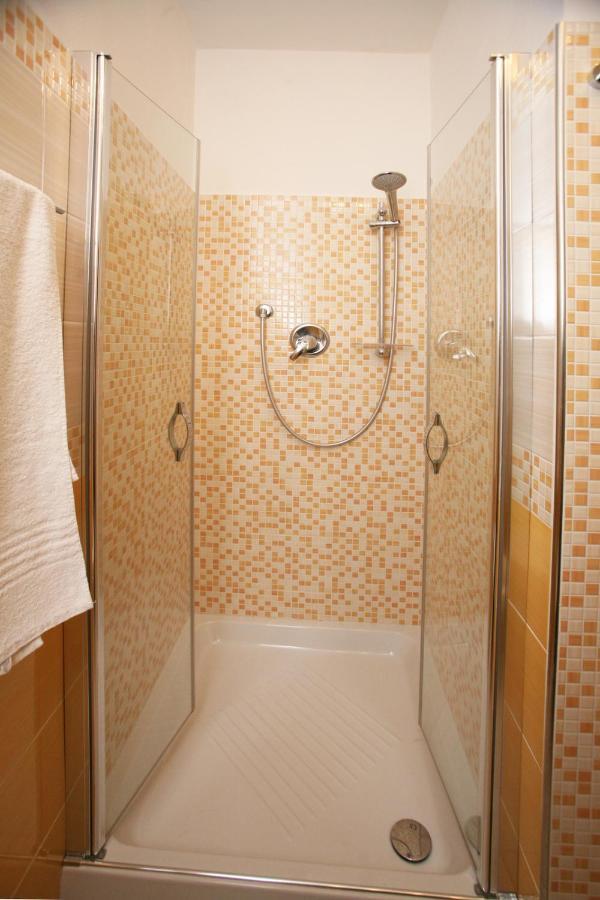 לינה וארוחת בוקר Porto Fuori I Salici Di Laura מראה חיצוני תמונה